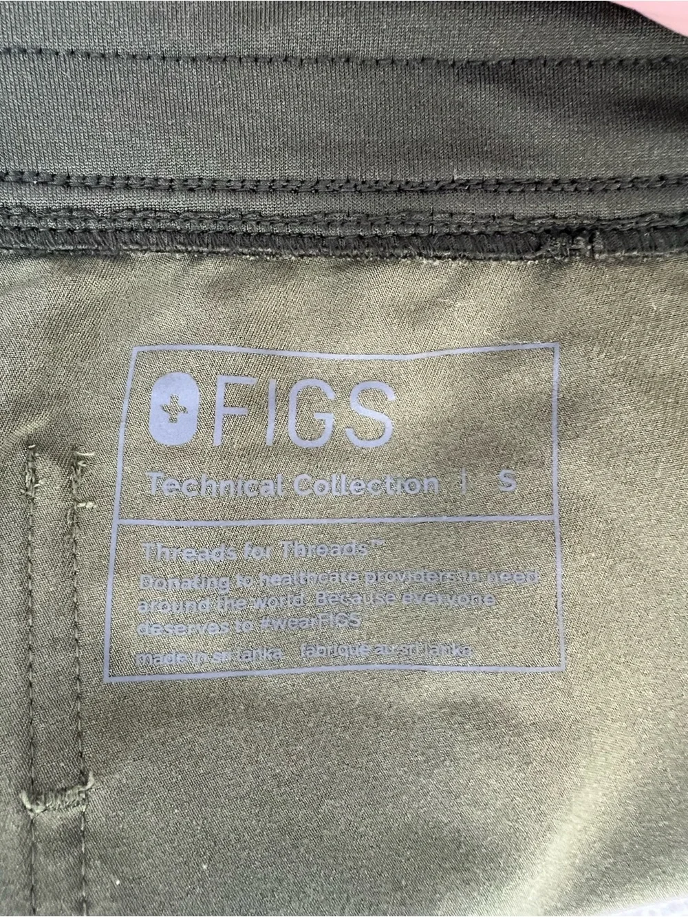 FIGS Dark Olive Catarina One-Pocket Scrub Top XS + Zamora Jogger Pants S Set - Picture 8 of 15